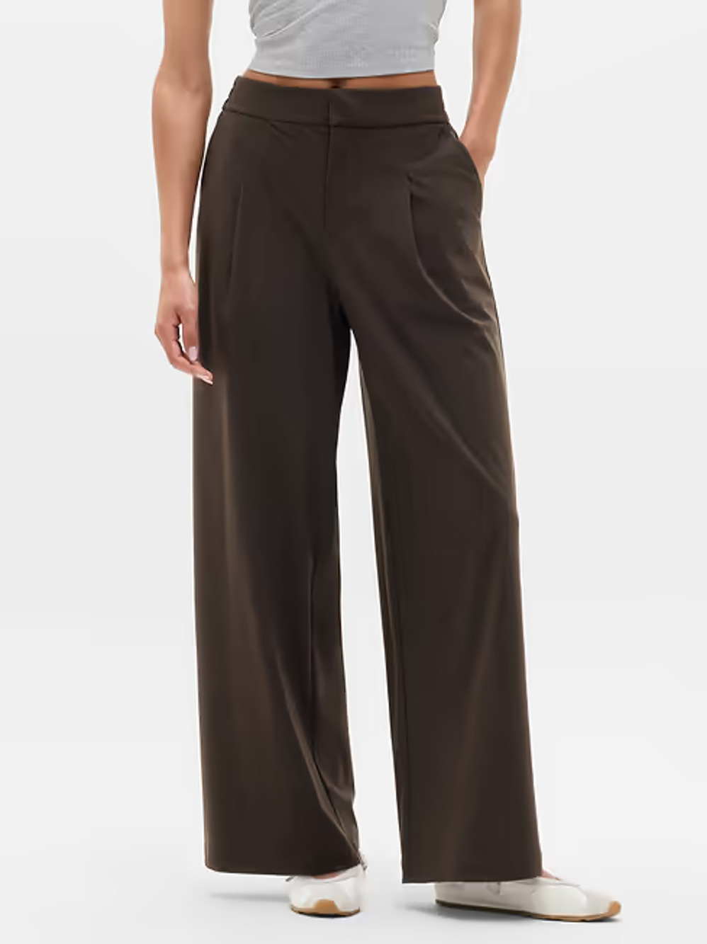 Athleta Pinnacle High Rise Wide Leg Pleated Trouser Size 0 Brown Preppy Office